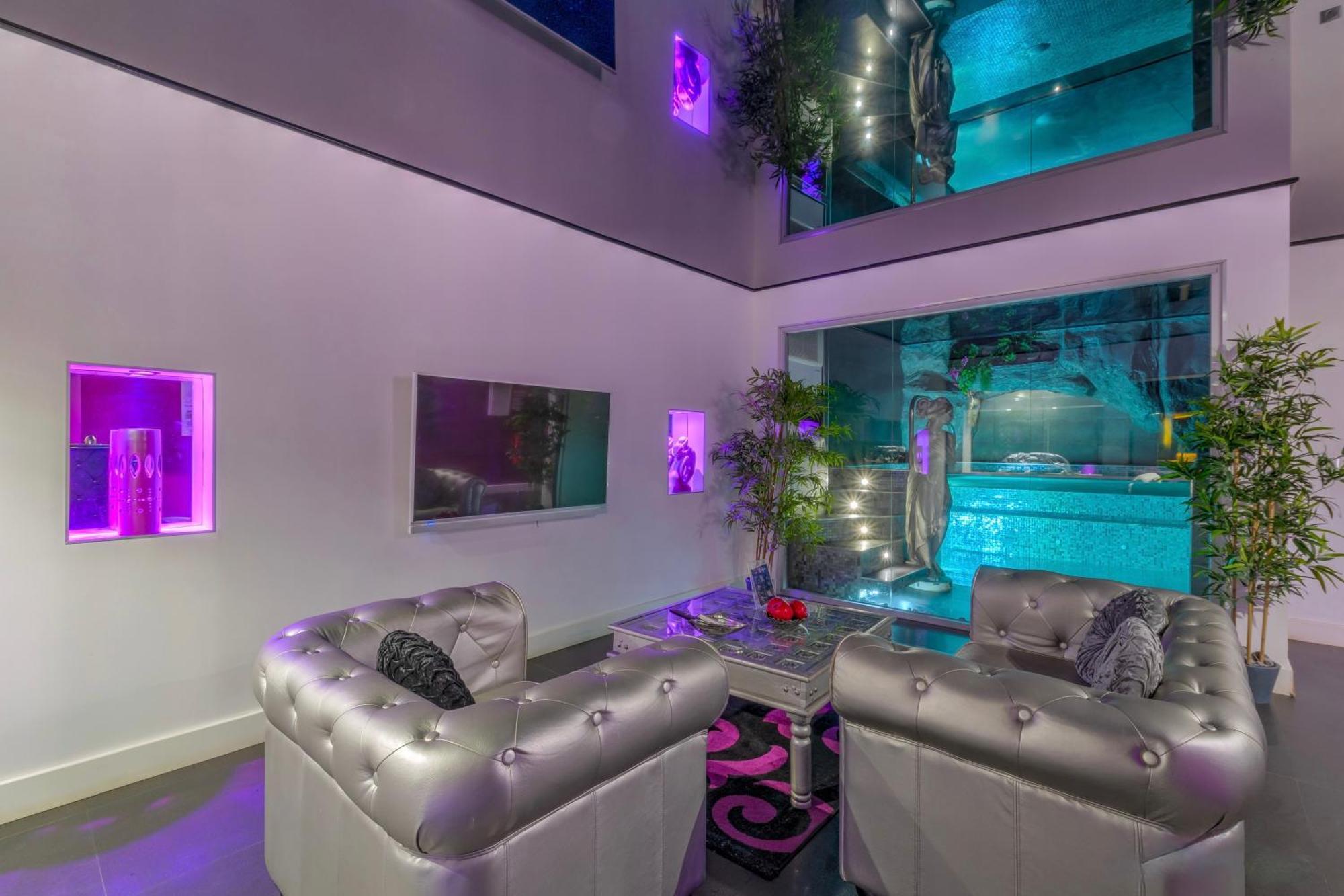Love Room Evasion Duo مارسيليا الغرفة الصورة